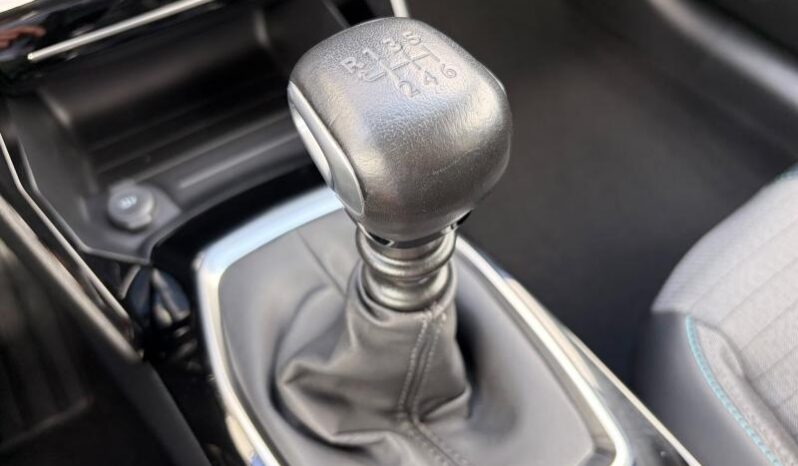 Peugeot 208 Allure / GPS / Carplay complet