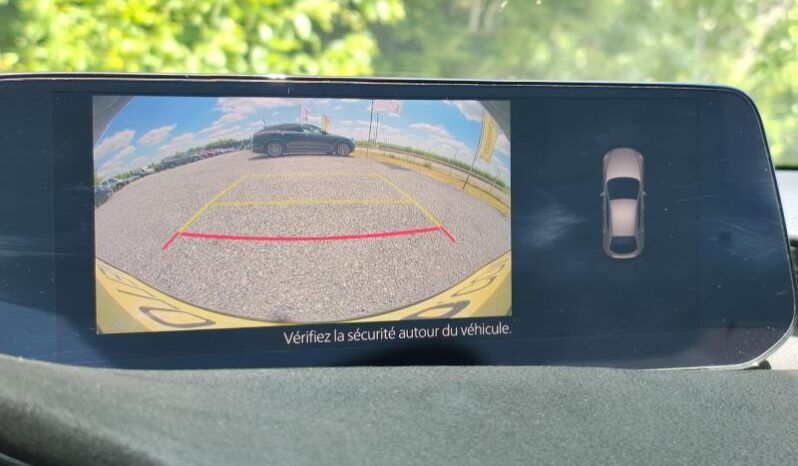 Mazda 3 Nagisa / 2.0i SkyActiv-G complet