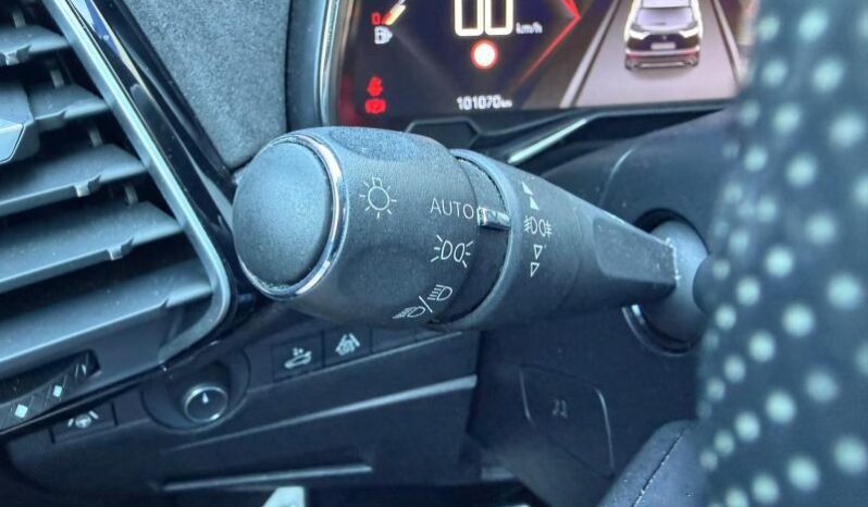 DS Automobiles DS 7 Crossback Performance Line / 1.5 BlueHDi complet