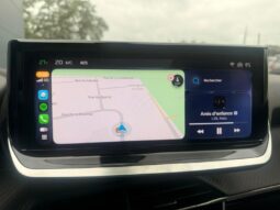 Peugeot 2008 Allure / GPS / Carplay complet