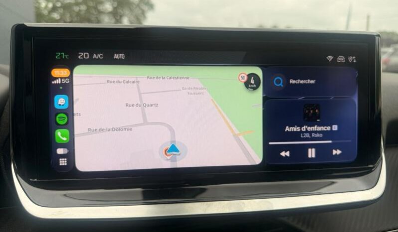 Peugeot 2008 Allure / GPS / Carplay complet