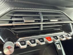 Peugeot 208 Style / EAT8 / Caméra complet