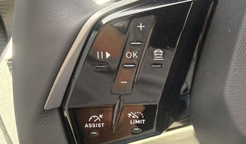 Peugeot 5008 ALLURE HYBRID complet