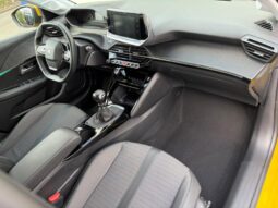 Peugeot 208 Allure / GPS / Carplay complet