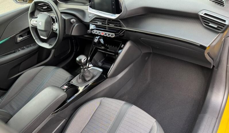 Peugeot 208 Allure / GPS / Carplay complet