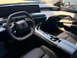 Peugeot 3008 ALLURE HYBRID complet