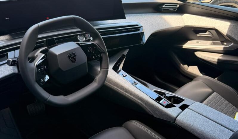 Peugeot 3008 ALLURE HYBRID complet