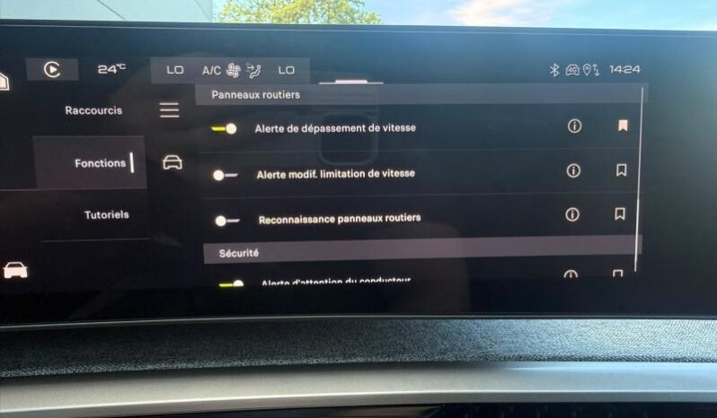 Peugeot 3008 ALLURE HYBRID complet