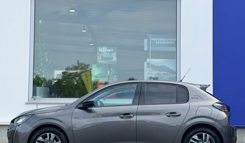 Peugeot 208 Style / EAT8 / Caméra complet