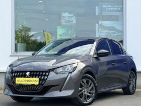 Peugeot 208 Style / EAT8 / Caméra