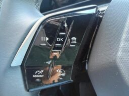 Peugeot 3008 ALLURE HYBRID complet