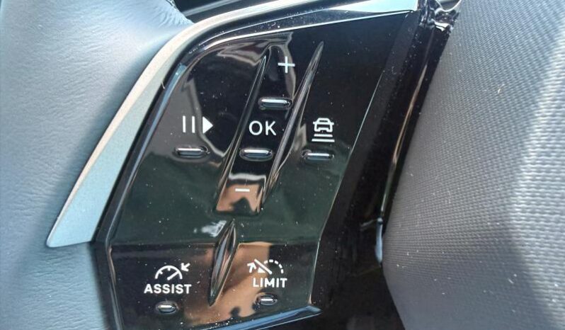 Peugeot 3008 ALLURE HYBRID complet
