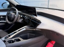 Peugeot 3008 ALLURE HYBRID complet