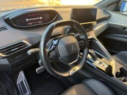 Peugeot 3008 GT / Black Pack / EAT8 complet