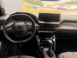 Peugeot 2008 Allure / GPS / Carplay complet