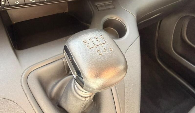 Peugeot Rifter Style / 1.5 BlueHDi complet