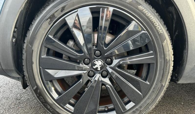 Peugeot 3008 GT / Black Pack / EAT8 complet