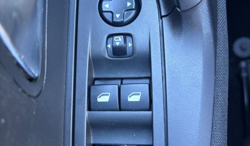 Peugeot 2008 Active / Carplay / 130ch complet