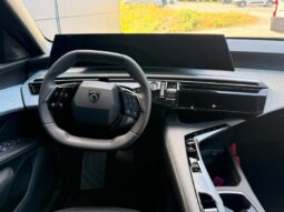 Peugeot 3008 ALLURE HYBRID complet