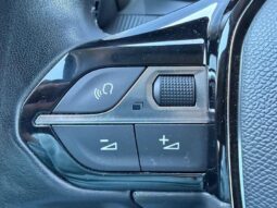 Peugeot 2008 Active / sièges chauffants / 130ch complet