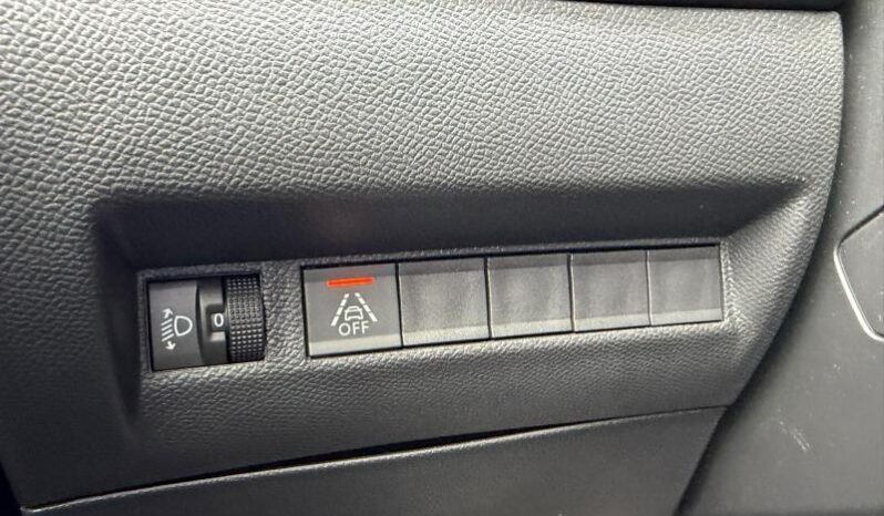 Peugeot 208 Allure / GPS / Carplay complet