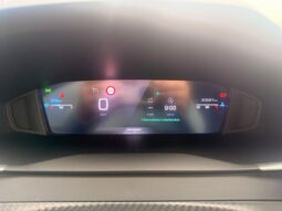 Peugeot 2008 Allure / GPS / Carplay complet