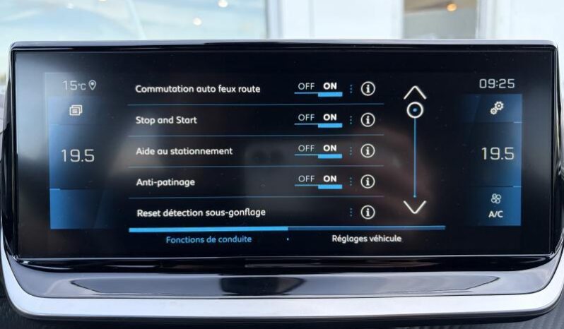 Peugeot 208 GT / EAT8 / LED complet
