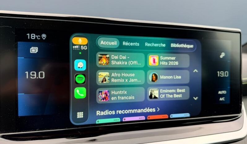 Peugeot 208 GT / LED / Carplay complet