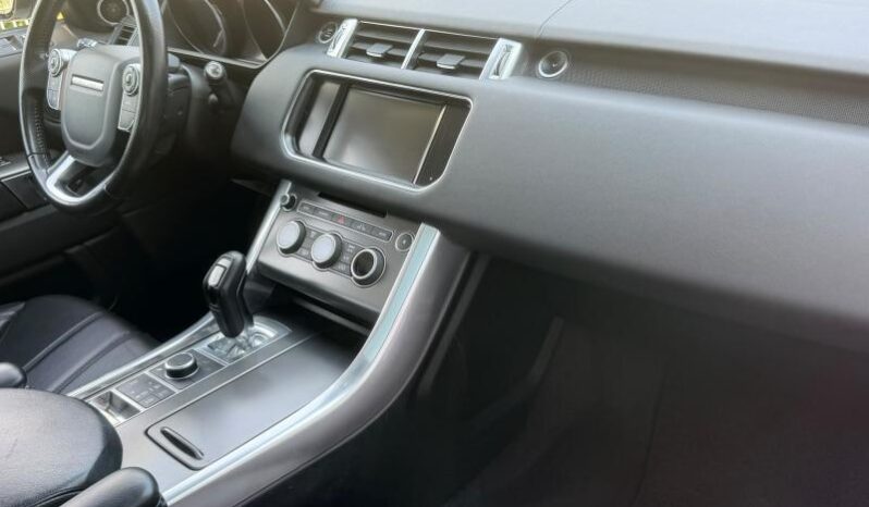 Land Rover Range Rover Sport 3.0 TDV6 / SE / Toit ouvrant complet