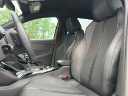 Peugeot 208 GT / LED / Carplay complet