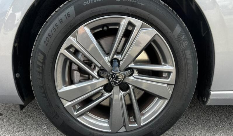 Peugeot 308 Active Pack / 1.5 BlueHDi complet