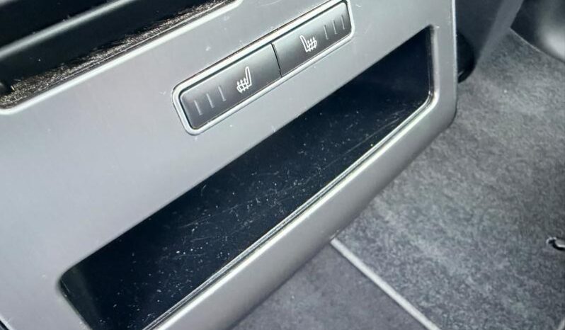 Land Rover Range Rover Sport 3.0 TDV6 / SE / Toit ouvrant complet