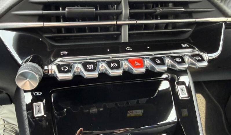 Peugeot 2008 Allure / Full LED / Carplay complet