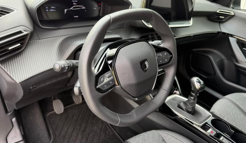 Peugeot 2008 Allure / Full LED / Carplay complet