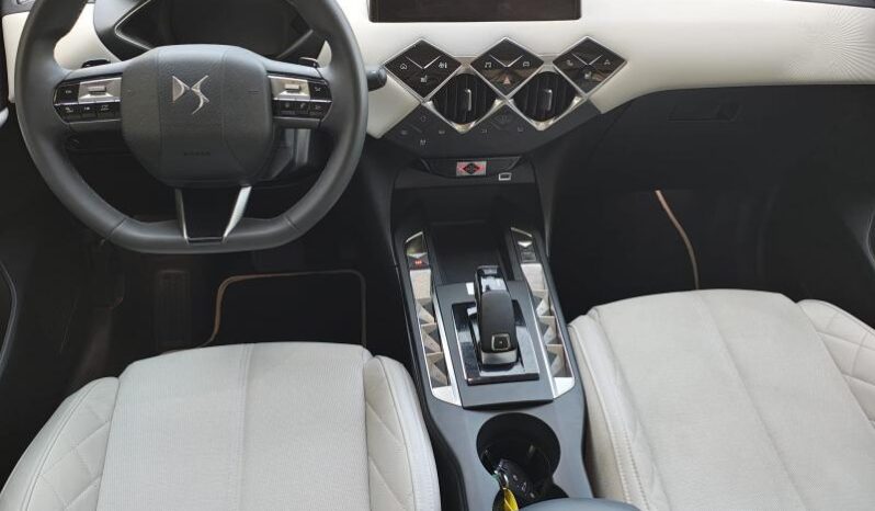 DS Automobiles DS 3 Esprit de voyage complet