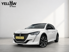 Peugeot 208 GT / EAT8 / LED