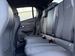 Peugeot 208 GT / EAT8 / LED complet