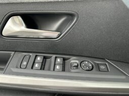 Peugeot 5008 Allure / MHEV / 7 Places / E-DSC6 complet