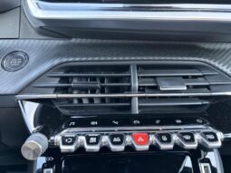 Peugeot 208 GT / EAT8 / LED complet