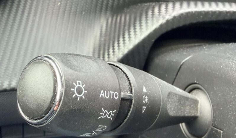 Peugeot 208 GT / LED / Carplay complet