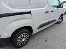 Peugeot Partner Light Standard Premium complet