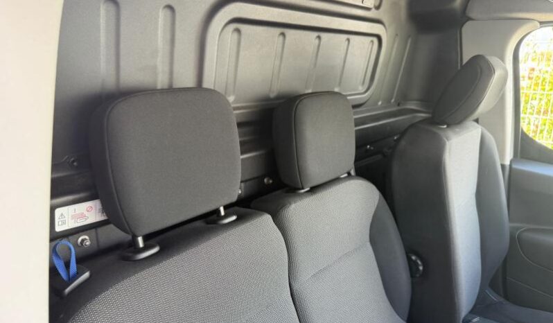 Peugeot Partner Light Standard Premium complet