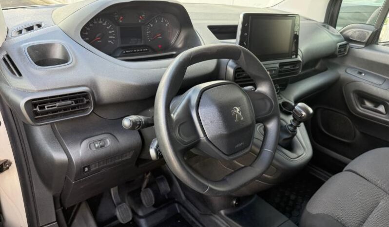 Peugeot Partner Light Standard Premium complet