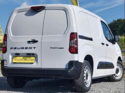 Peugeot Partner M / EAT8 / Dispo 10/2026 complet