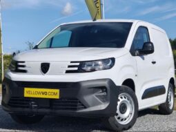 Peugeot Partner M / EAT8 / Dispo 10/2026 complet
