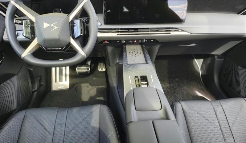 DS Automobiles N°7 ETOILE – Dispo 06/2027 complet