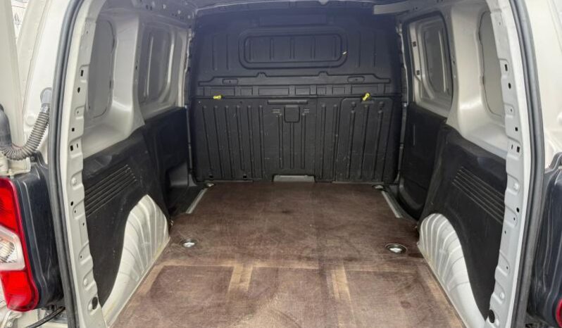 Peugeot Partner Light Standard Premium complet