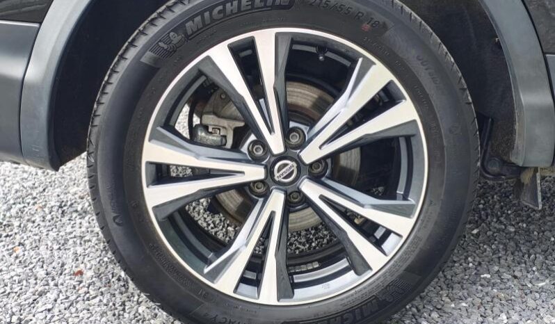 Nissan Qashqai N-Connecta / 1.3 DIG-T / DCT complet