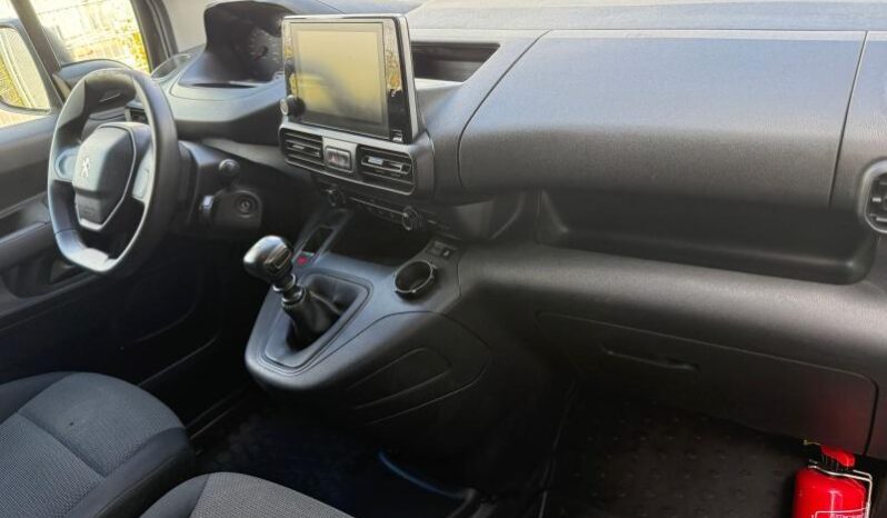 Peugeot Partner Light Standard Premium complet